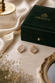 Luxe Geo Square Stud